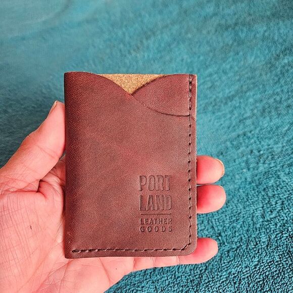 Portland Leather Minimalist Card Holder - Picture 2 of 6